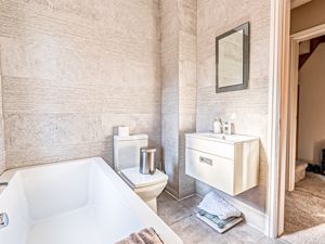 Photo 21- click for photo gallery